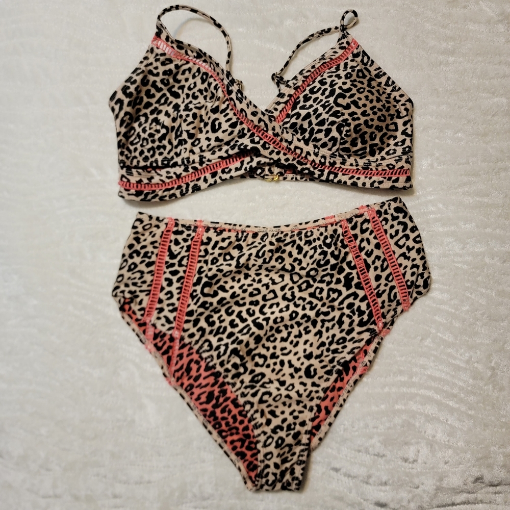 Leopard print two piece swim suit